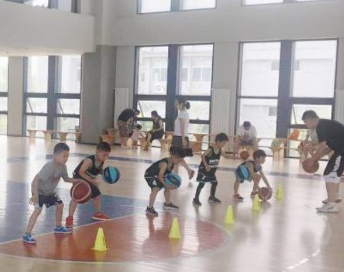 敏捷性训练对篮球比赛表现的影响及解决方案_0